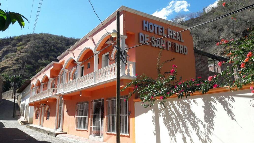 Hotel Real De San Pedro Batopilas Exteriér fotografie